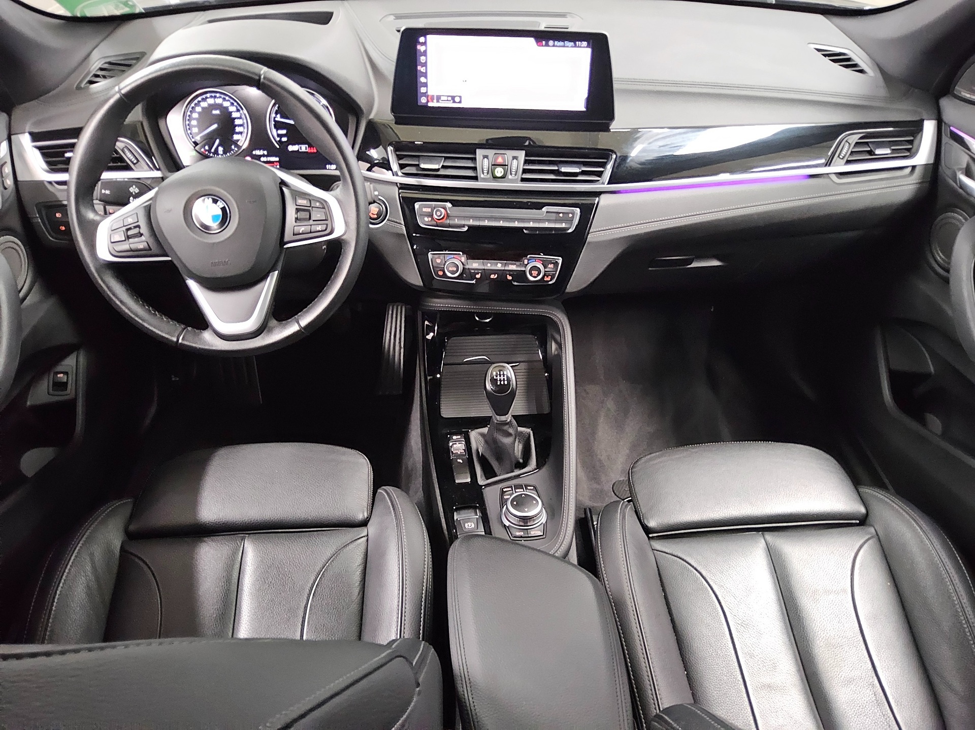 BMW X1 sDrive18i Sport-Line Navi LED HuD Leder RFK 5