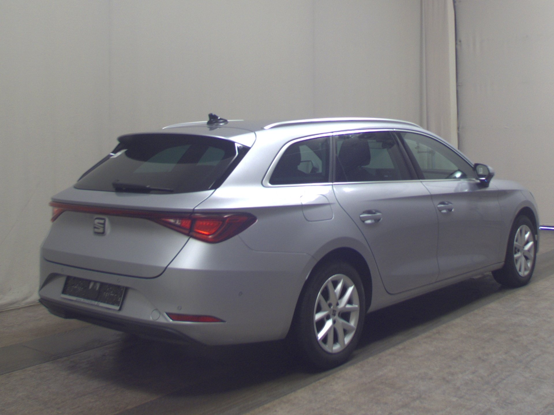 Seat Leon Sportstourer 2.0 TDI Style Navi LED vc PDC 4