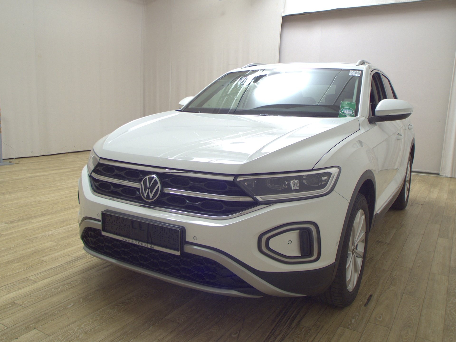 Volkswagen T-Roc 2.0 TDI Style Navi LED AID PDC 2