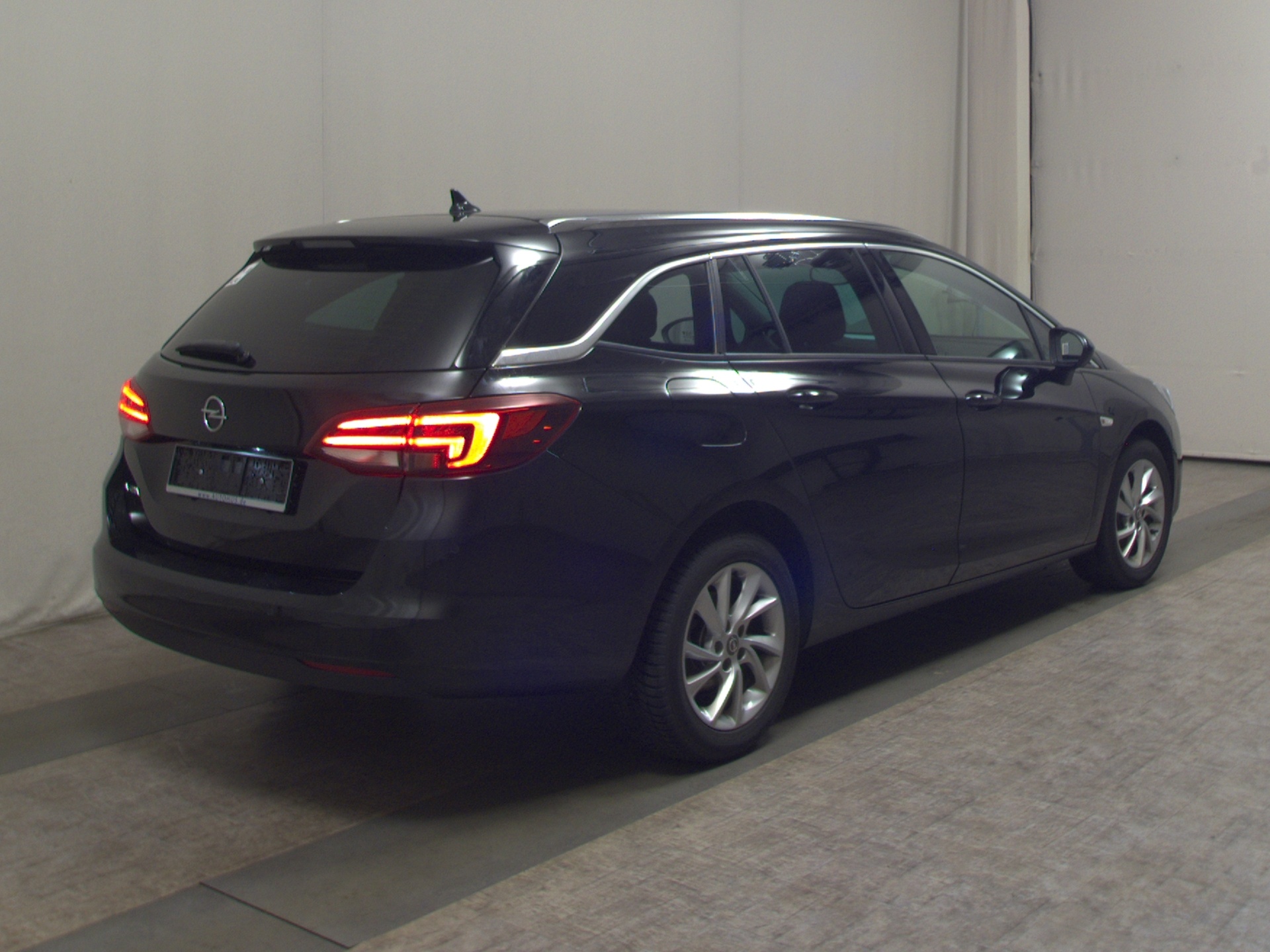 Opel Astra ST 1.5 D Elegance -Motorschaden- 4