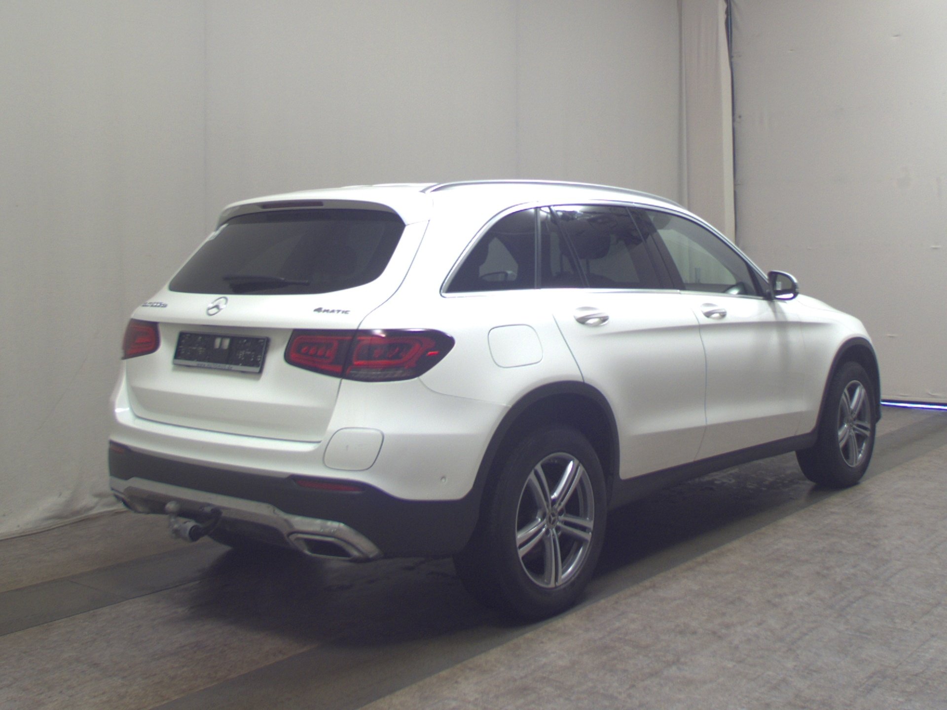 Mercedes-Benz GLC 300 de 4M Navi Widescreen LED AHK Distr.+ 4