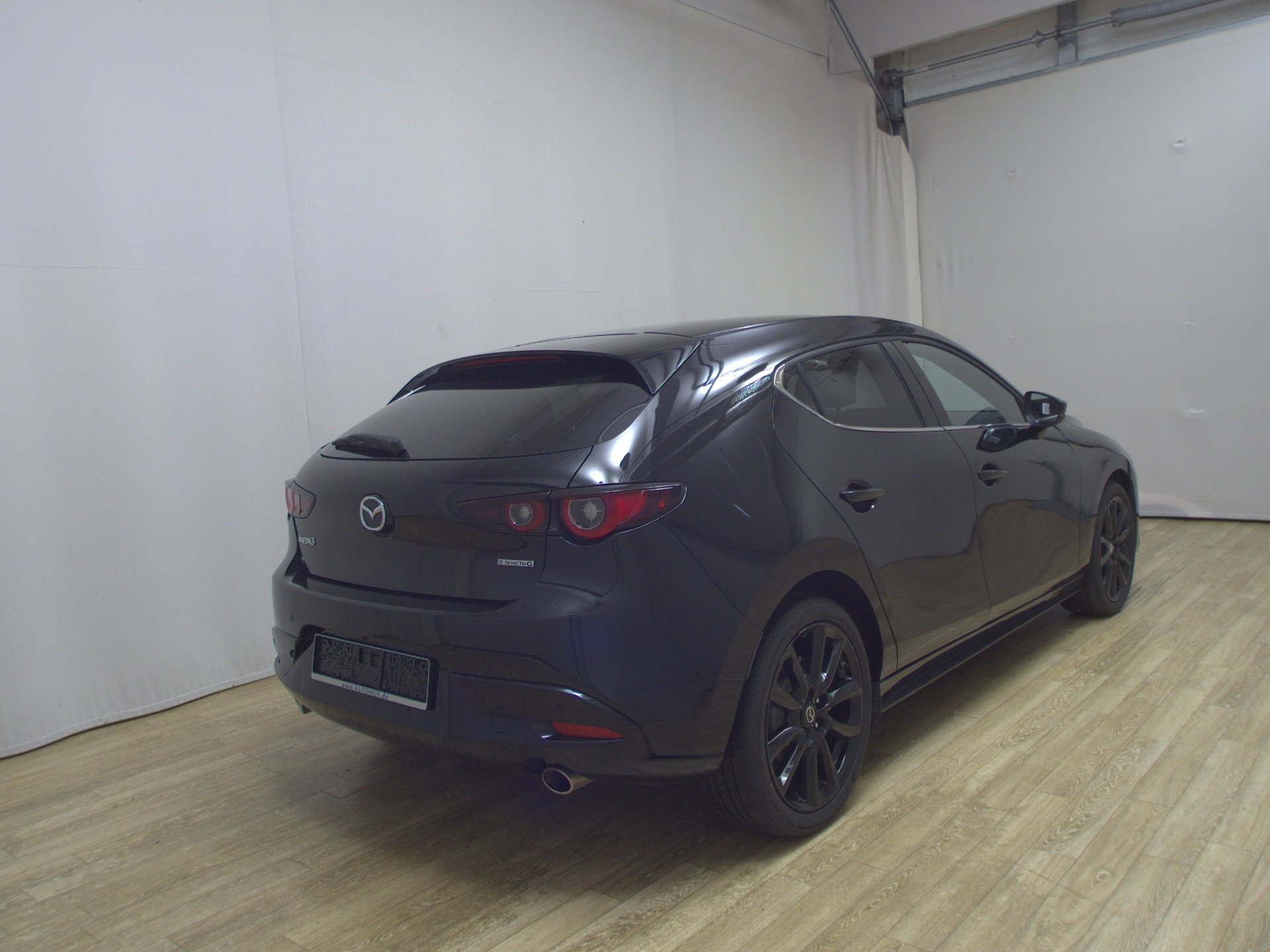 Mazda 3 2.0 SKYACTIV-G Homura Navi LED RFK SHZ 4
