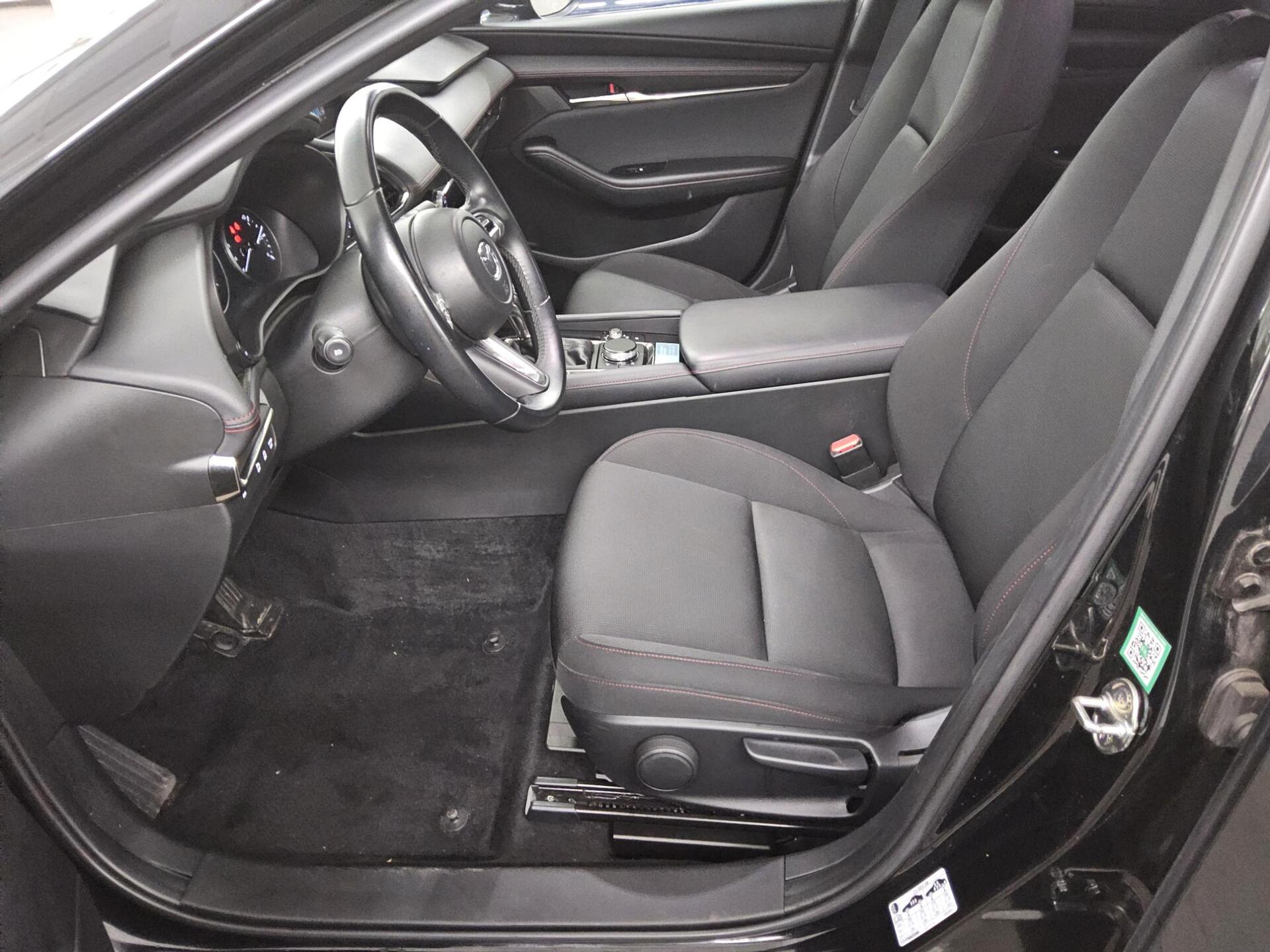 Mazda 3 2.0 SKYACTIV-G Homura Navi LED RFK SHZ 8