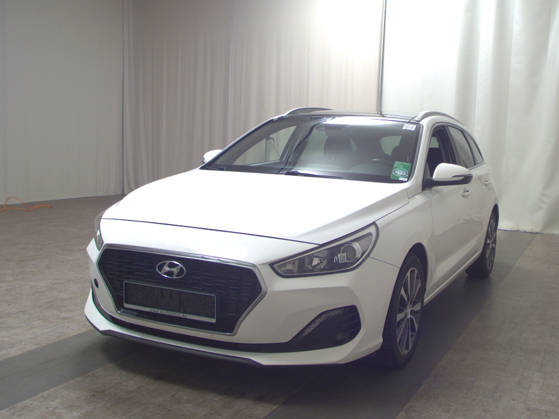Hyundai i30 1.6 CRDI Style -Motorschaden- 2