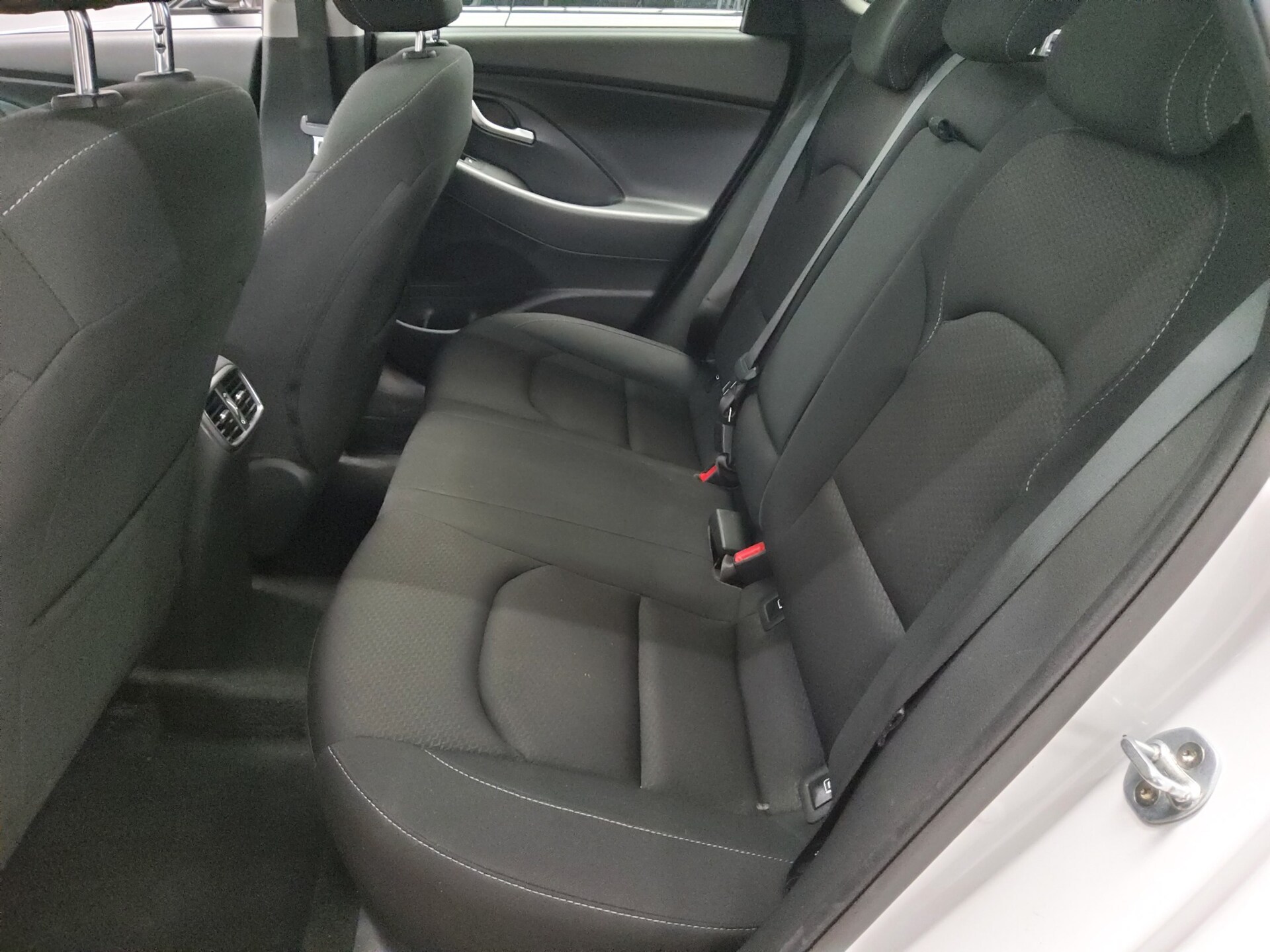 Hyundai i30 1.6 CRDI Style -Motorschaden- 13