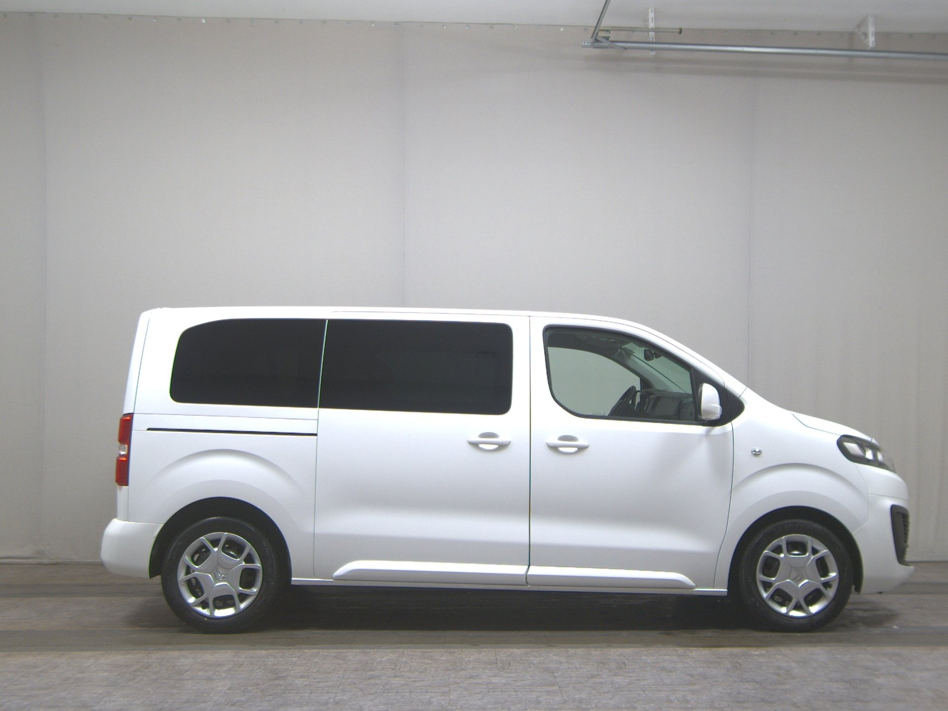 Citroën SpaceTourer 2.0 BlueHDi M Business 8-Sitze AHK