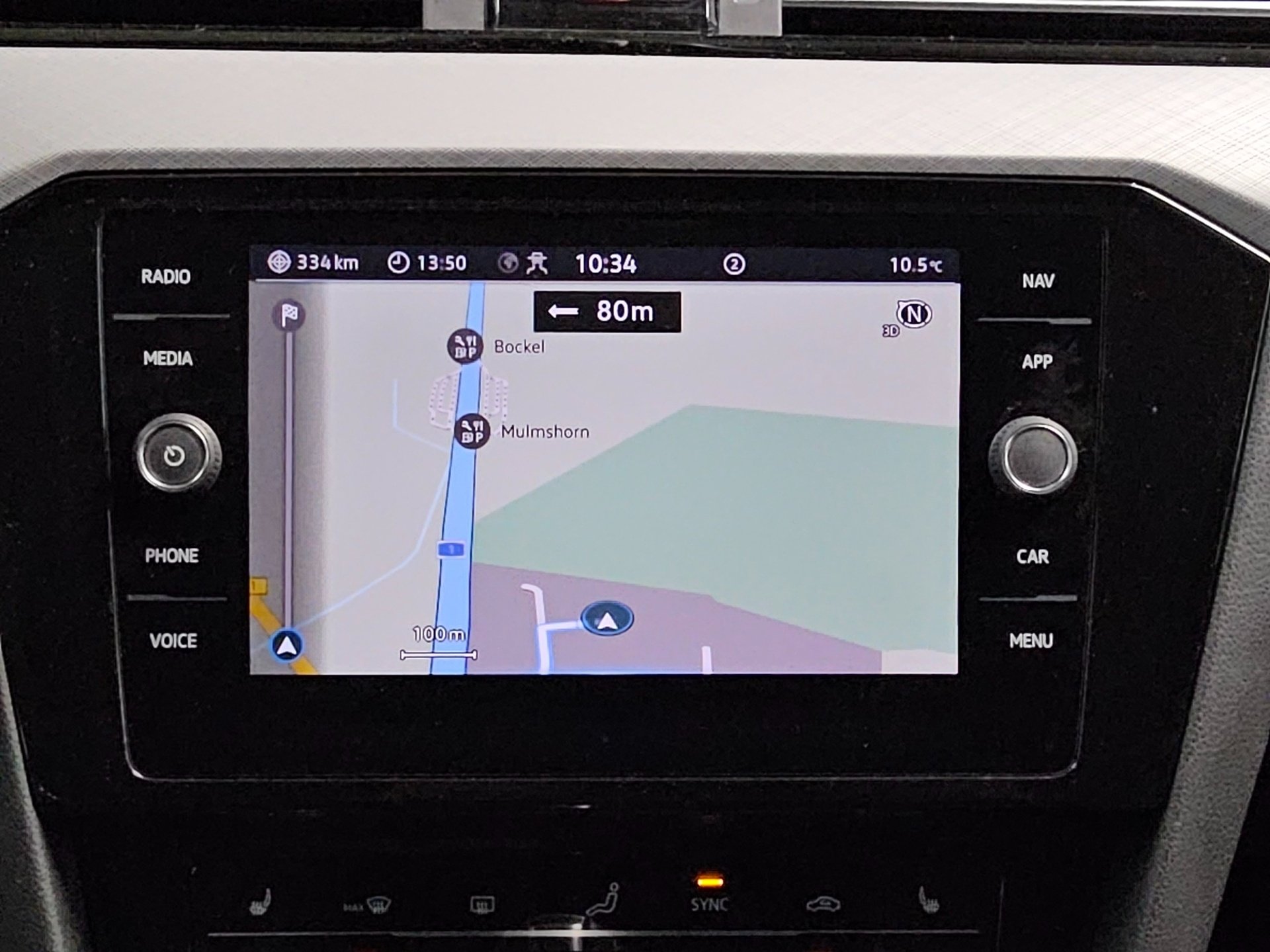 Volkswagen Passat Var. 1.5 TSI Business Navi LED RfK PDC BT 7