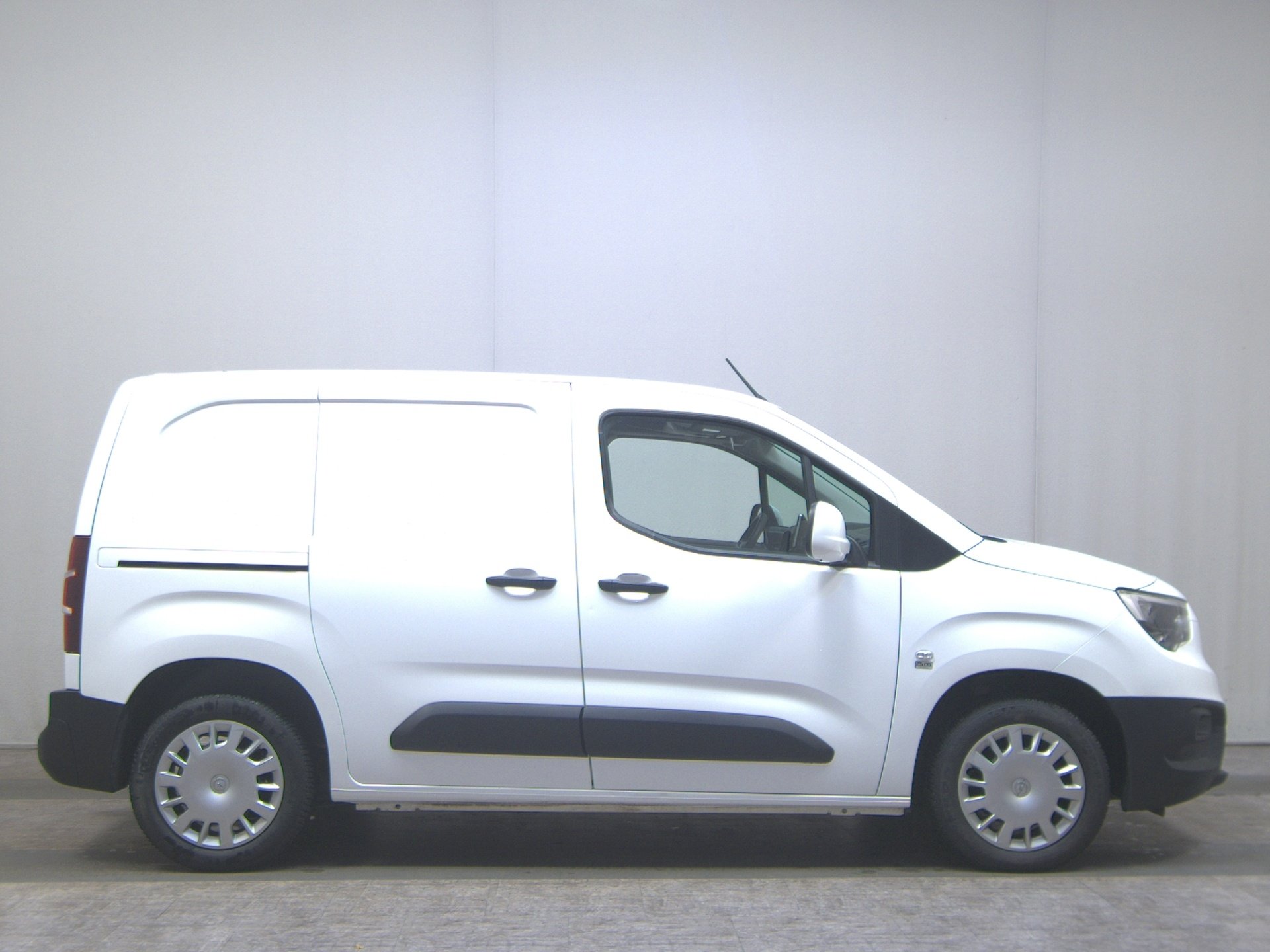 Opel Combo Cargo 1.5 D Edition 2-Sitzer Klima Shz