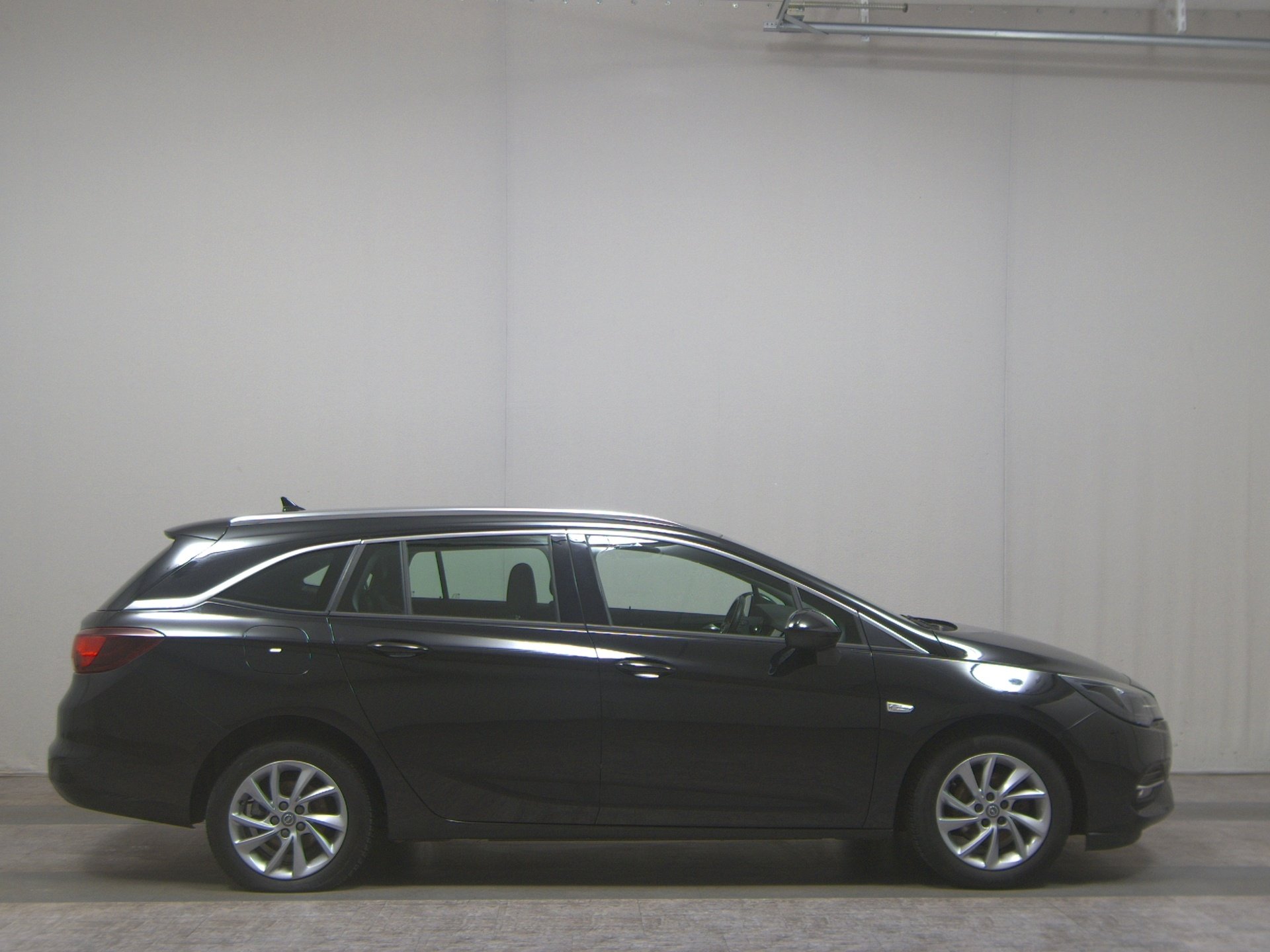 Opel Astra ST 1.5 D Elegance T-Leder Navi PDC LED