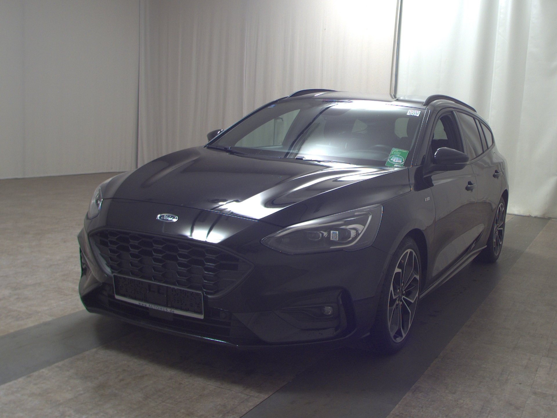 Ford Focus Turnier 1.5 EB ST-Line X Navi LED DC RfK 2