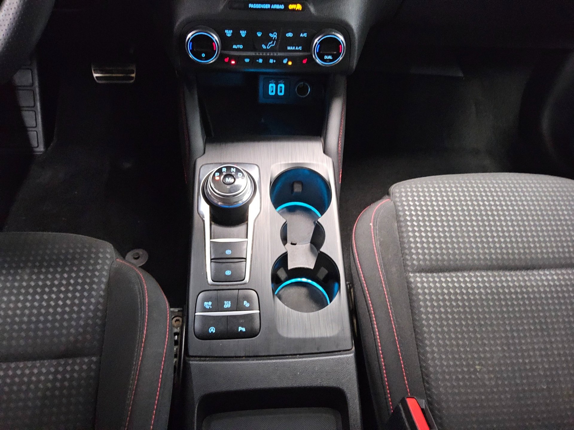 Ford Focus Turnier 1.5 EB ST-Line X Navi LED DC RfK 6