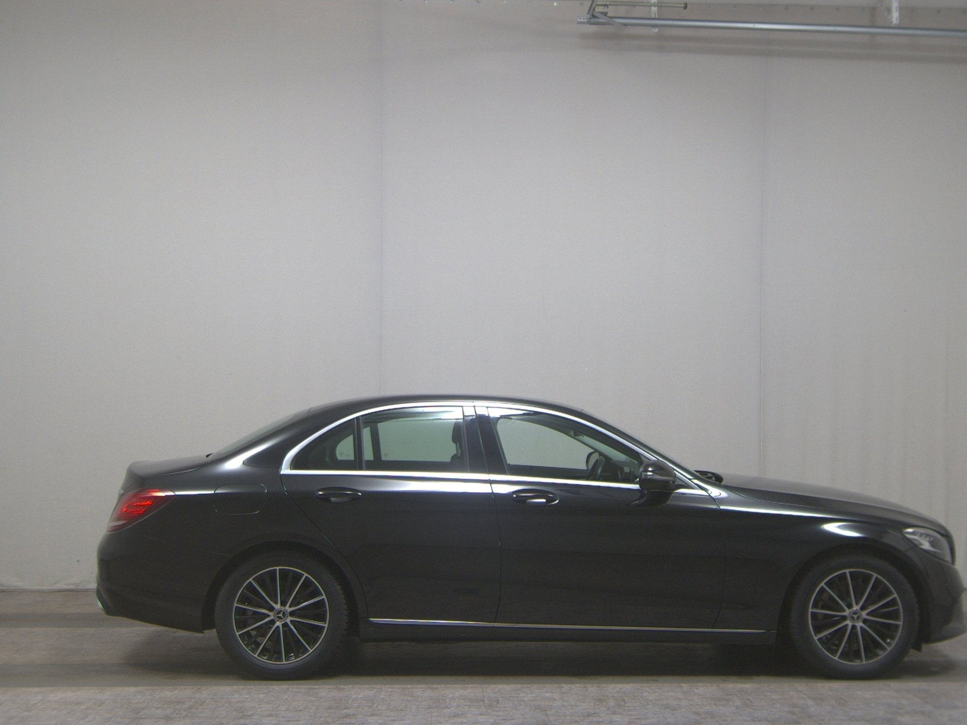 Mercedes-Benz C 300 Avantgarde LED Shz PDC Tempomat