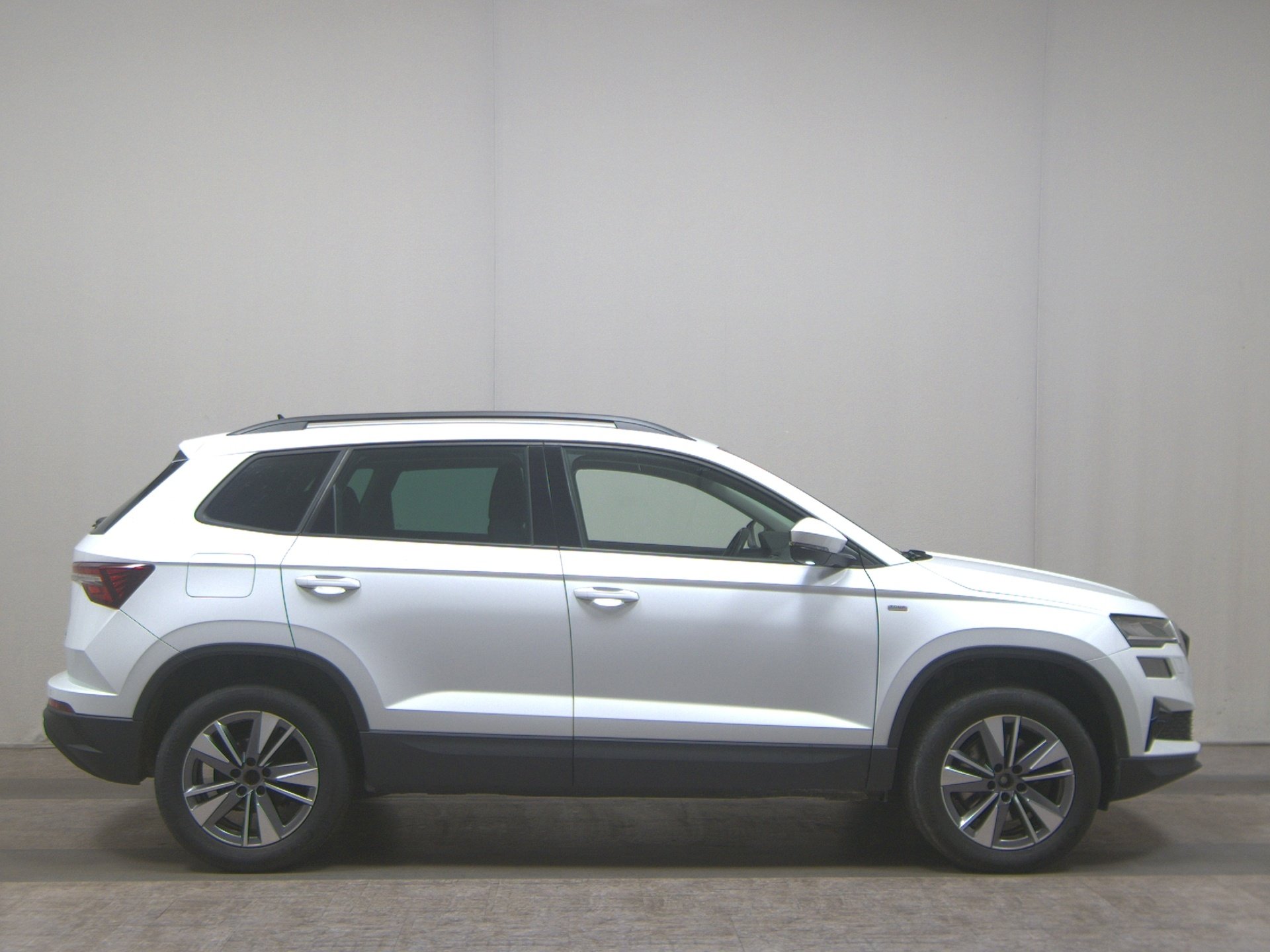 Skoda Karoq 2.0 TDI 4x4 Tour Navi LED vc Tempomat Shz