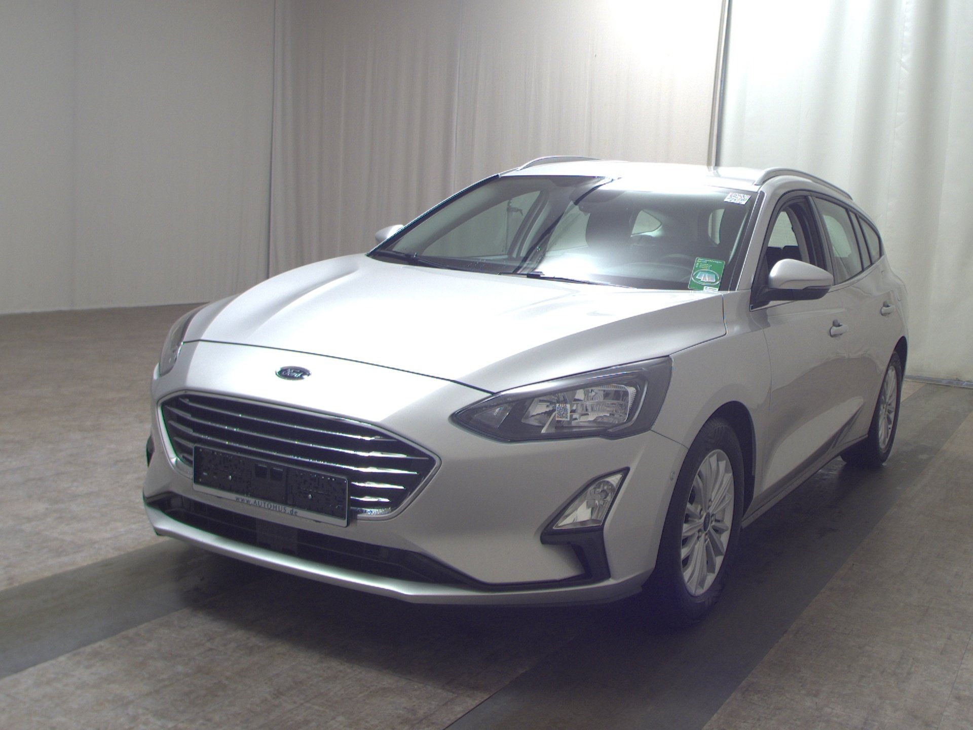 Ford Focus Turnier 1.0 EB Titanium Navi LED Shz RfK 2