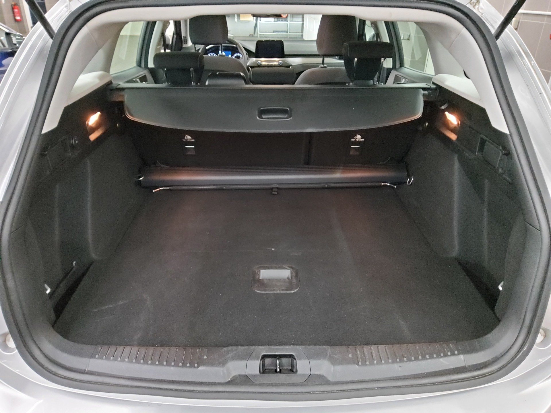 Ford Focus Turnier 1.0 EB Titanium Navi LED RfK Shz 11