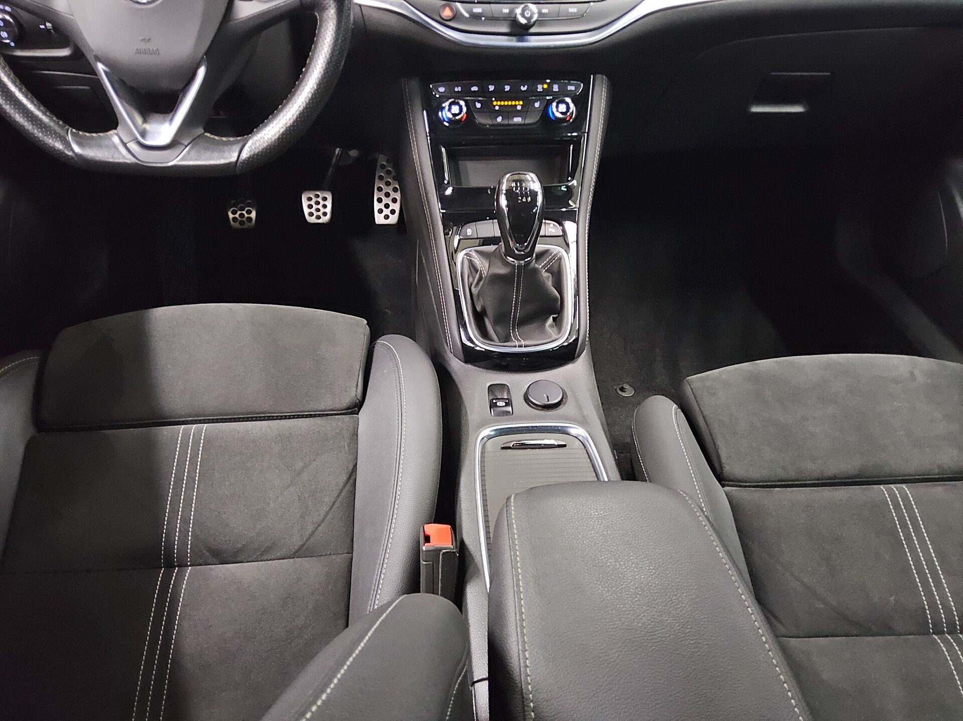Opel Astra ST 1.2 Turbo Navi LED RfK Shz PDC Tempomat 6