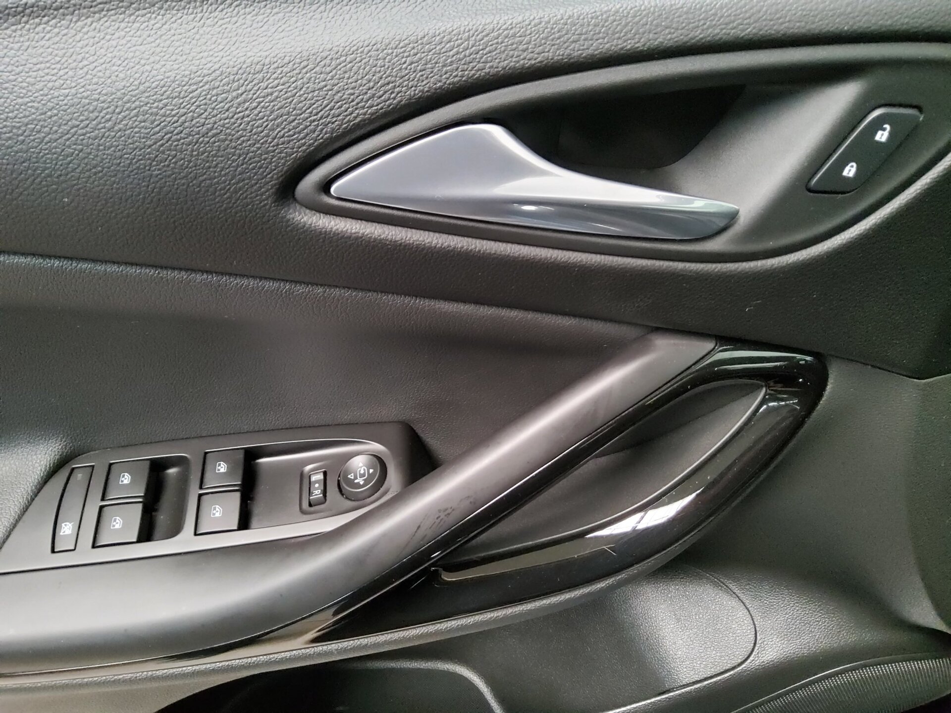 Opel Astra ST 1.2 Turbo Elegance T-Leder Navi LED RfK 9