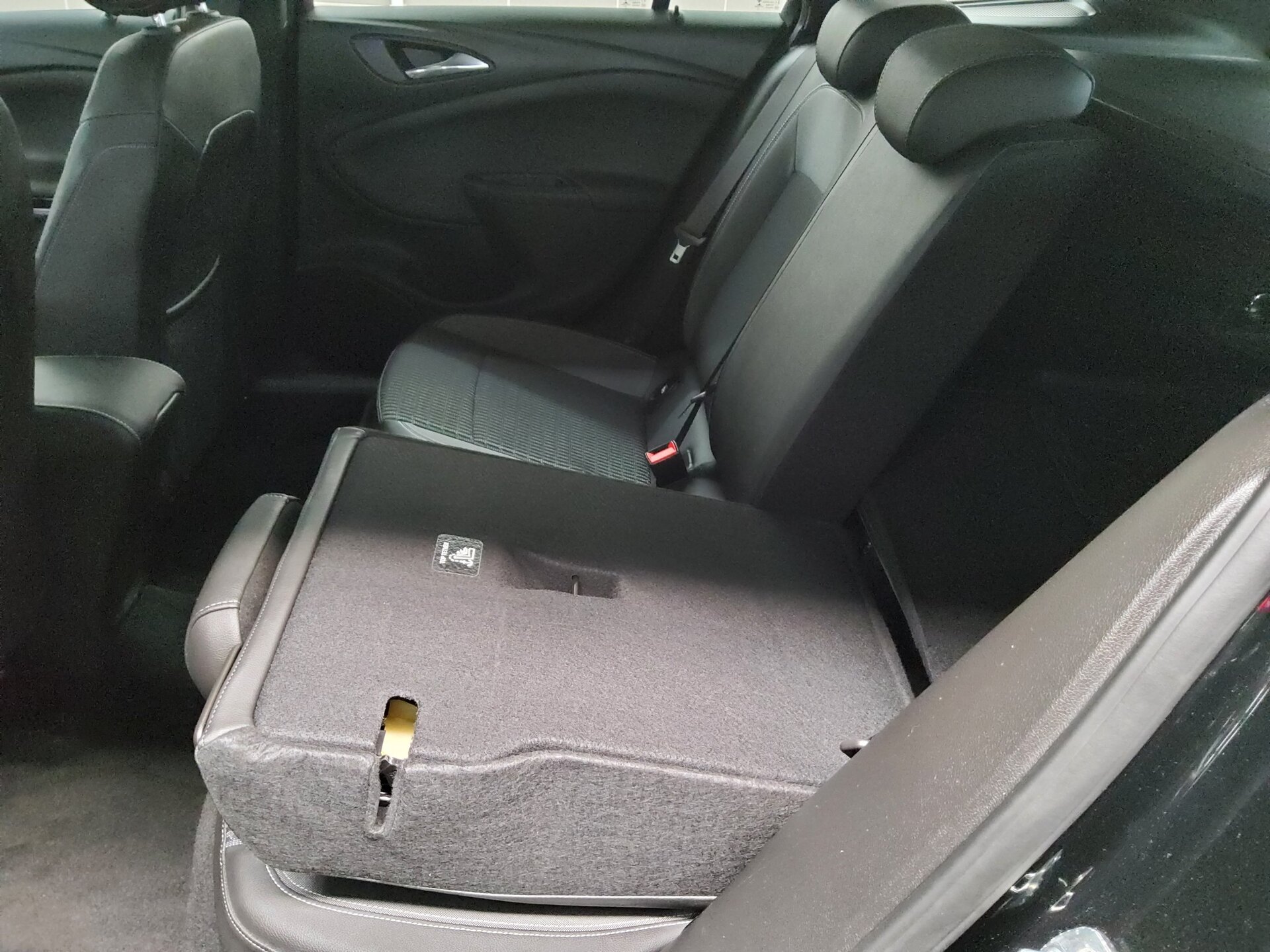 Opel Astra ST 1.2 Turbo Elegance T-Leder Navi LED RfK 12
