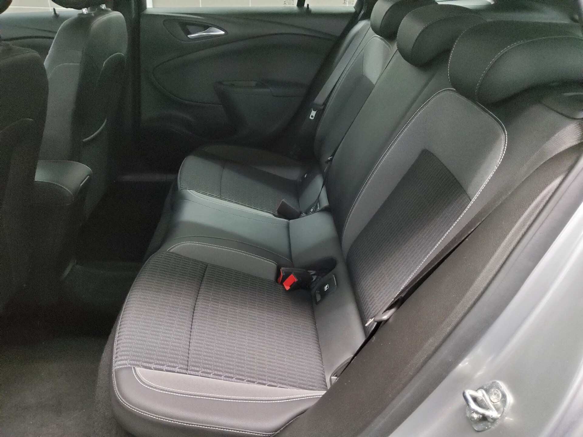 Opel Astra ST 1.2 Turbo Elegance T-Leder Navi LED PDC 13