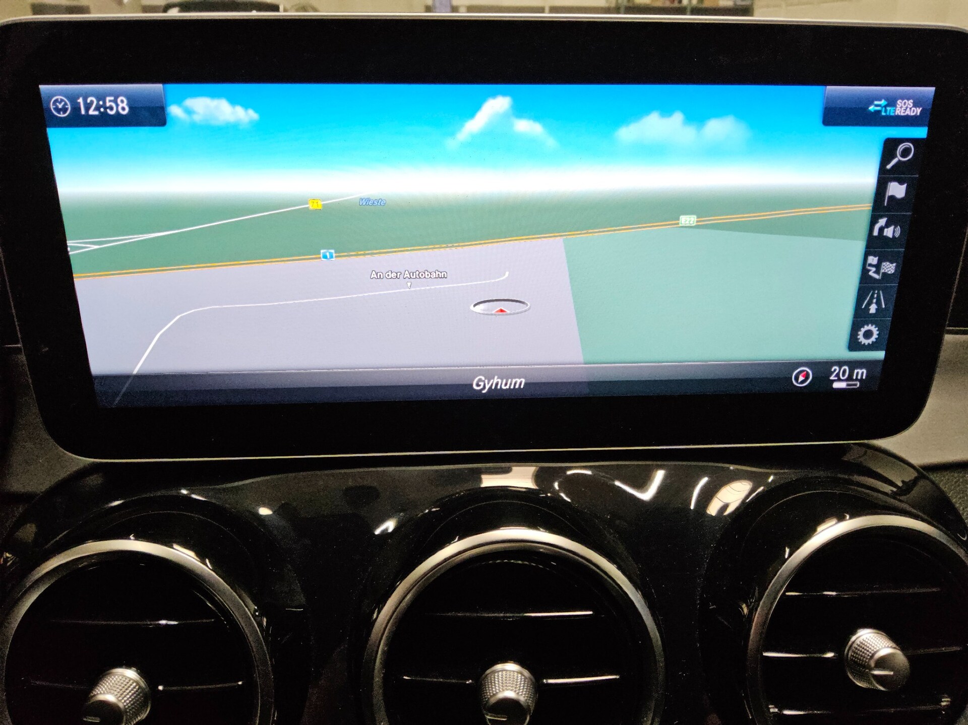 Mercedes-Benz C 200 T Avantgarde T-Leder Navi LED Kamera 7