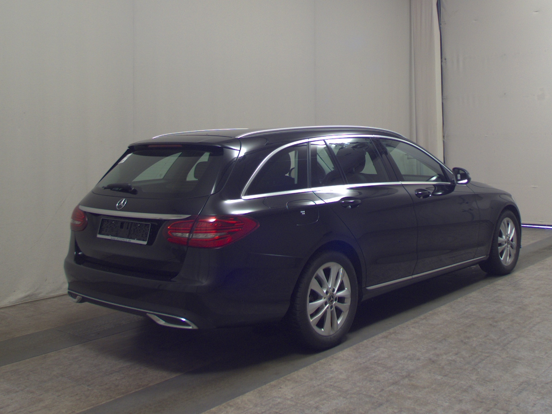 Mercedes-Benz C 200 T Avantgarde T-Leder Navi LED Kamera 4