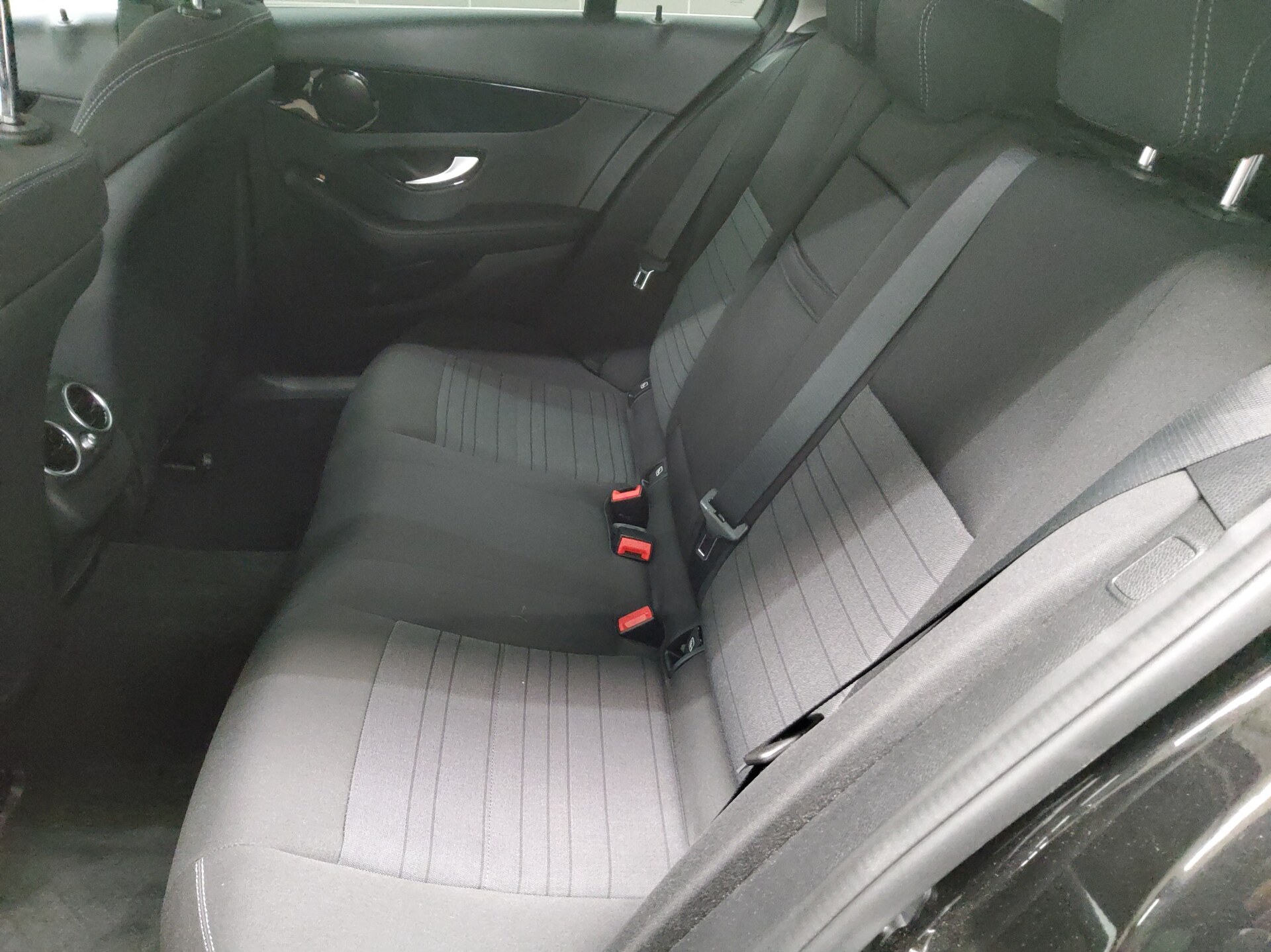 Mercedes-Benz C 220 T d Avantgarde Navi LED Kamera StandHzg 12