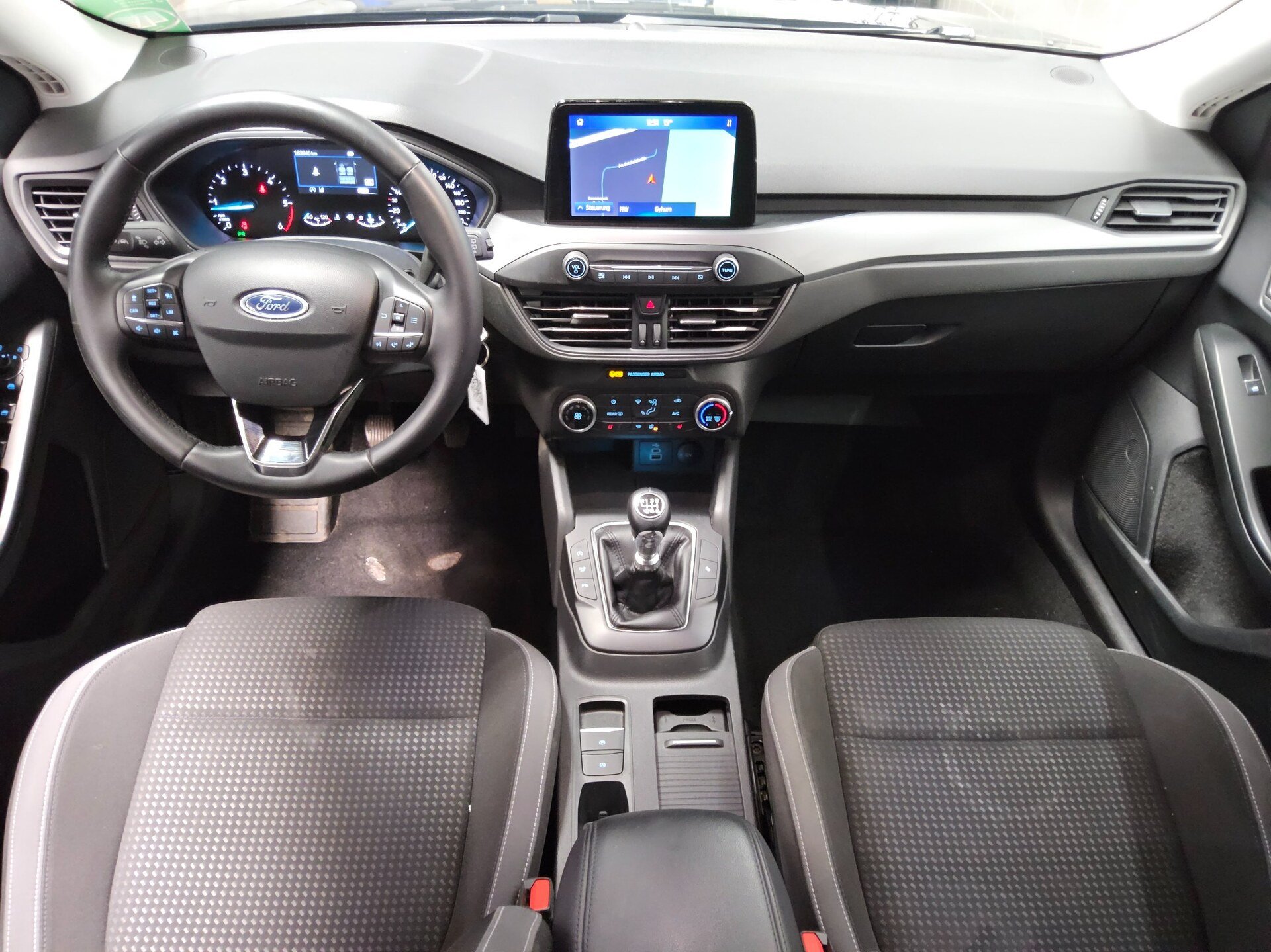 Ford Focus Turnier 1.5 EB Cool&Connect Navi LED Shz 5