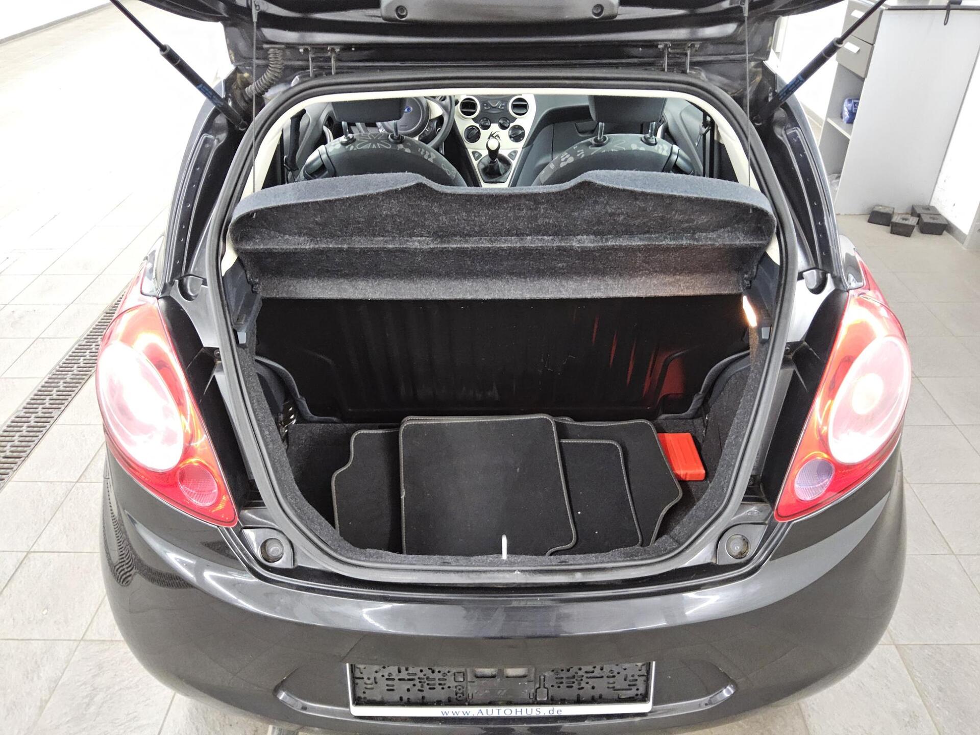 Ford Ka 1.2 Champ.-Edit. SHZ Klima HU08/27 11