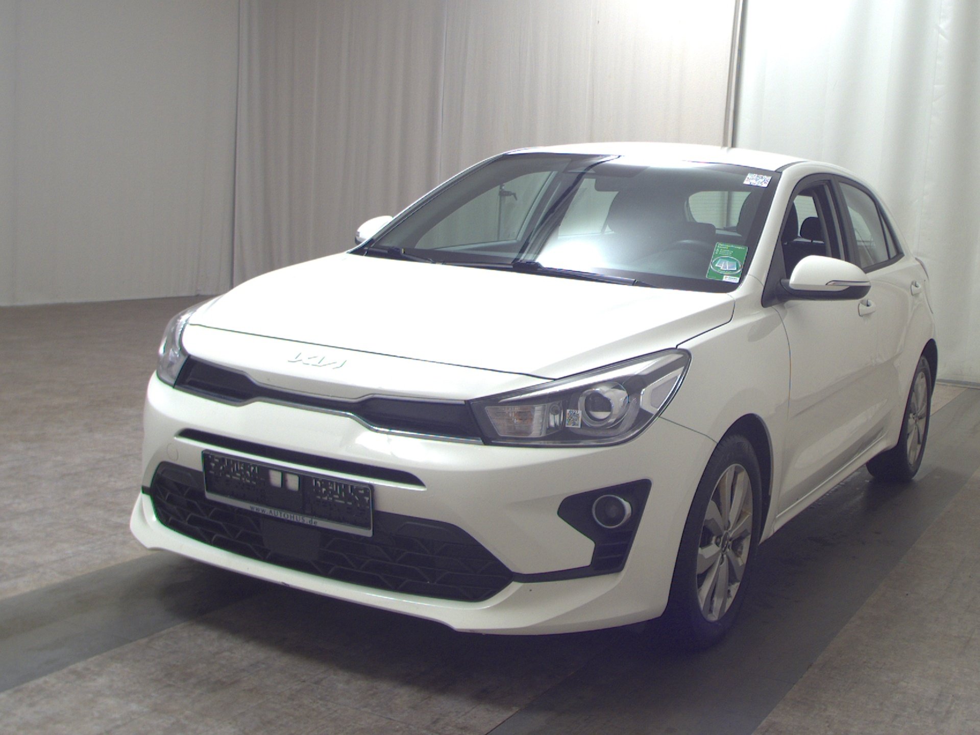 Kia Rio 1.0 T-GDI Navi LED Rückfahrkamera Shz PDC 2