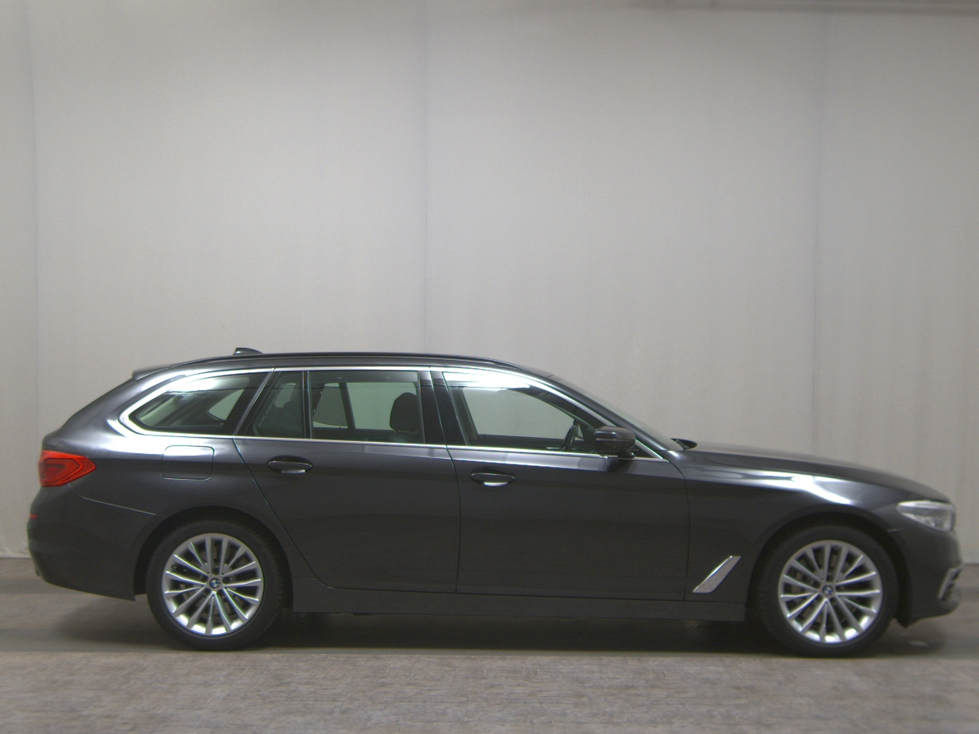 BMW 530dA Touring xDr Luxury-Line Navi HuD H/K LED