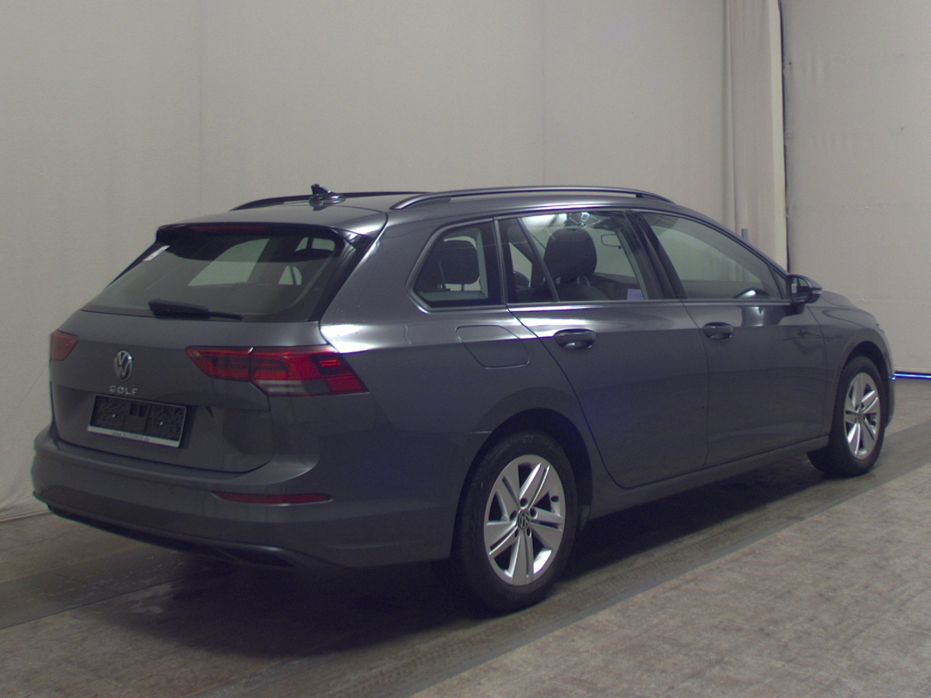 Volkswagen Golf-8 Var. 2.0 TDI Life Navi LED DC ACC PDC SHZ 4