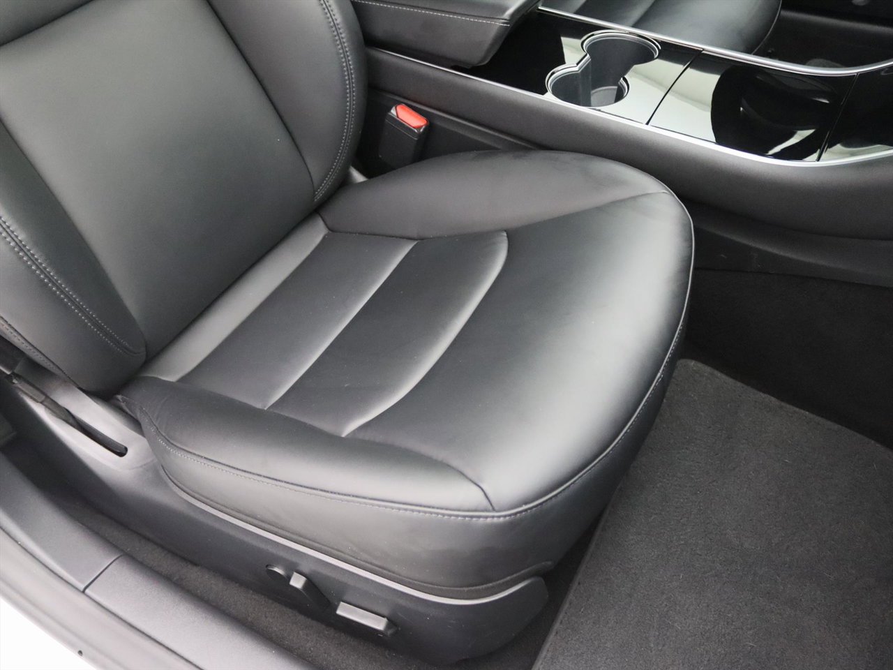 Tesla Model 3 Standard RWD Plus 89% SoH [ LFP ACCU+AUTOPILOT+60 kWh+PREMIUM AUDIO ] 11
