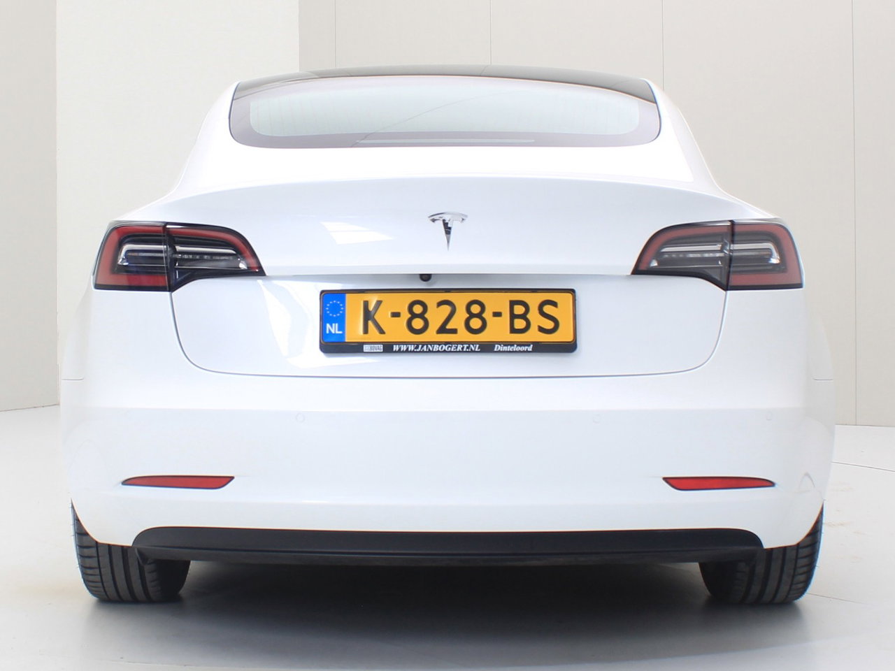 Tesla Model 3 Standard RWD Plus 89% SoH [ LFP ACCU+AUTOPILOT+60 kWh+PREMIUM AUDIO ] 6