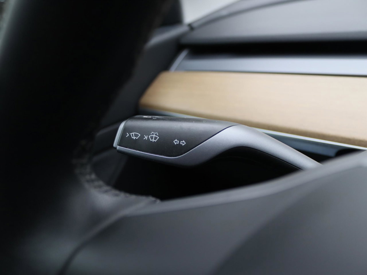 Tesla Model 3 Standard RWD Plus 92% SoH [ LFP ACCU+AUTOPILOT+60 kWh+PREMIUM AUDIO ] 21
