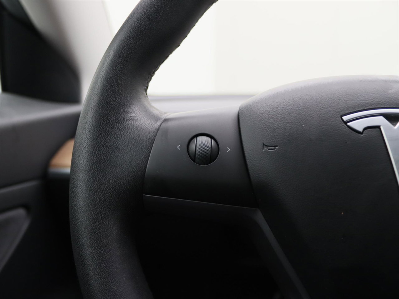 Tesla Model 3 Standard RWD Plus 92% SoH [ LFP-ACCU+AUTOPILOT+60 kWh+PREMIUM AUDIO ] 21