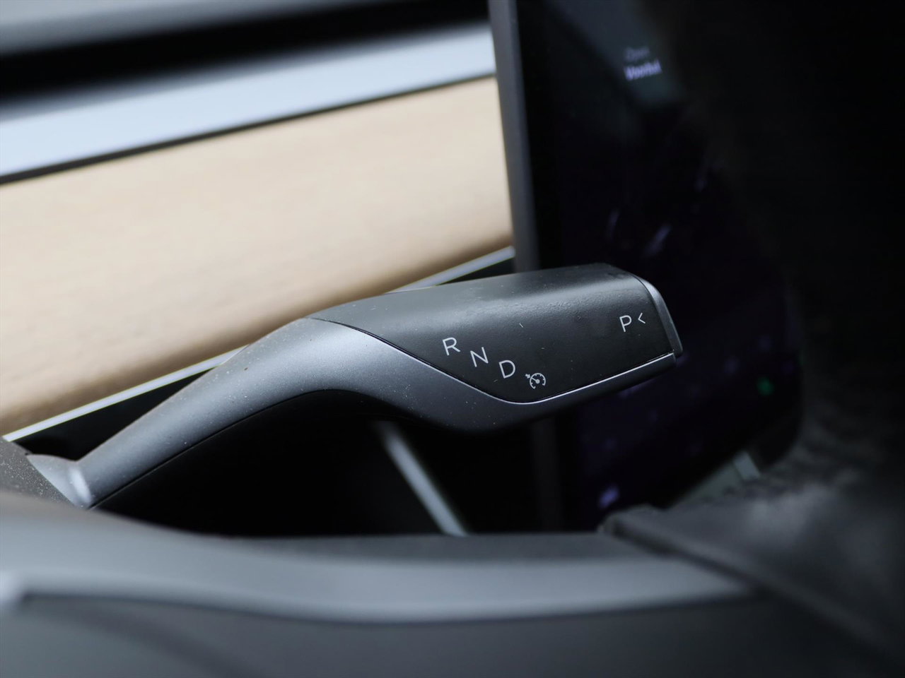Tesla Model 3 Standard RWD Plus 92% SoH [ LFP ACCU+AUTOPILOT+60 kWh+PREMIUM AUDIO ] 24