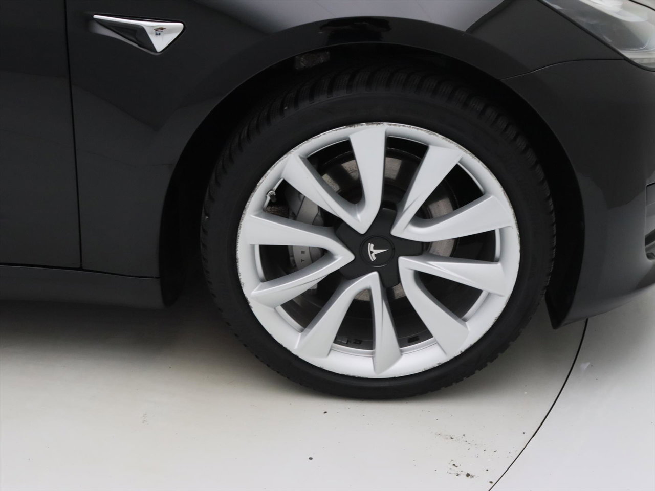 Tesla Model 3 Standard RWD Plus 89% SoH [ LFP-ACCU+AUTOPILOT+60 kWh+PREMIUM AUDIO ] 12