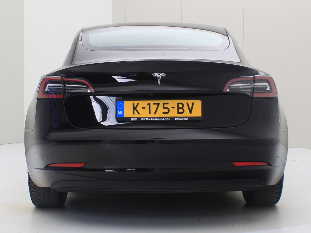 Tesla Model 3 Standard RWD Plus 89% SoH [ LFP-ACCU+AUTOPILOT+60 kWh+PREMIUM AUDIO ] 6