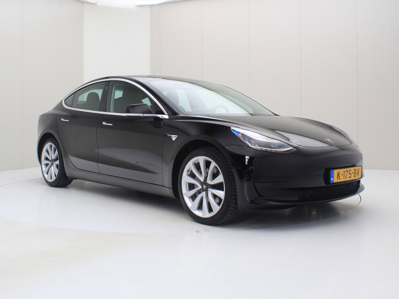 Tesla Model 3 Standard RWD Plus 89% SoH [ LFP-ACCU+AUTOPILOT+60 kWh+PREMIUM AUDIO ] 4