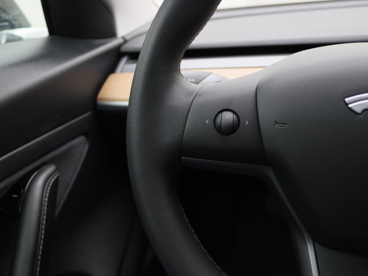 Tesla Model 3 Standard RWD Plus 89% SoH [ LFP-ACCU+AUTOPILOT+60 kWh+PREMIUM AUDIO ] 27