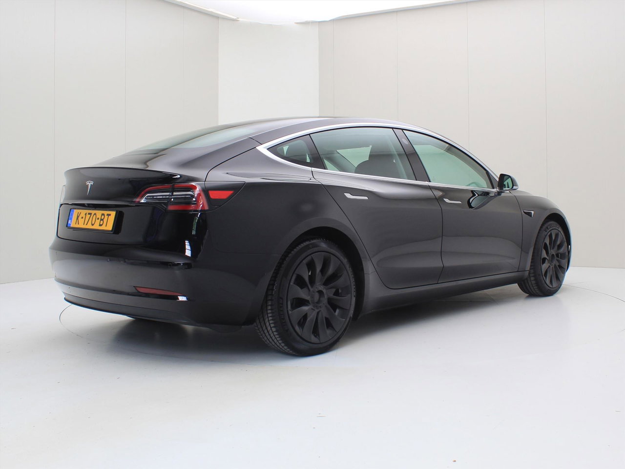 Tesla Model 3 Standard RWD Plus 89% SoH [ LFP-ACCU+AUTOPILOT+60 kWh+PREMIUM AUDIO ] 2