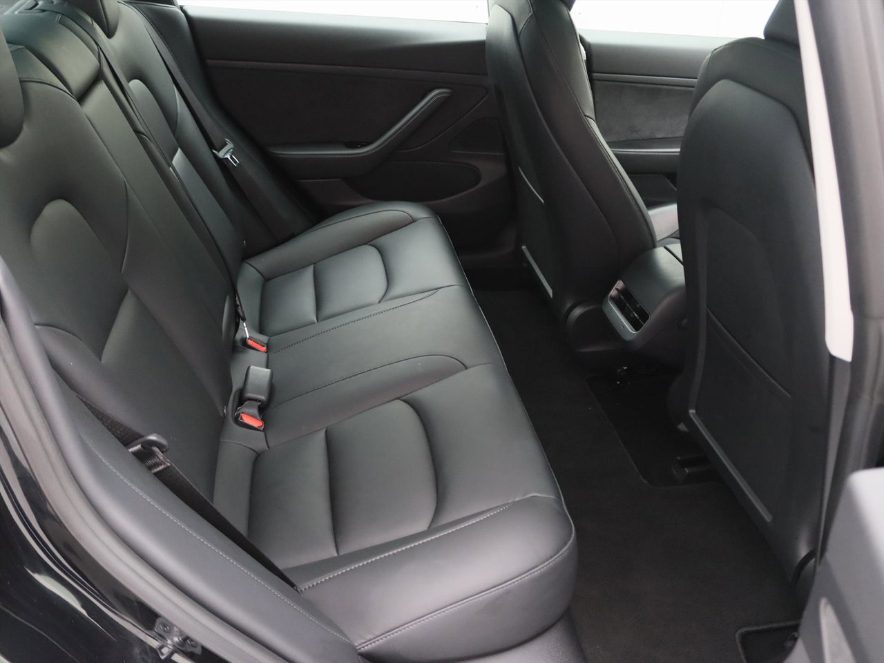 Tesla Model 3 Standard RWD Plus 89% SoH [ LFP-ACCU+AUTOPILOT+60 kWh+PREMIUM AUDIO ] 13
