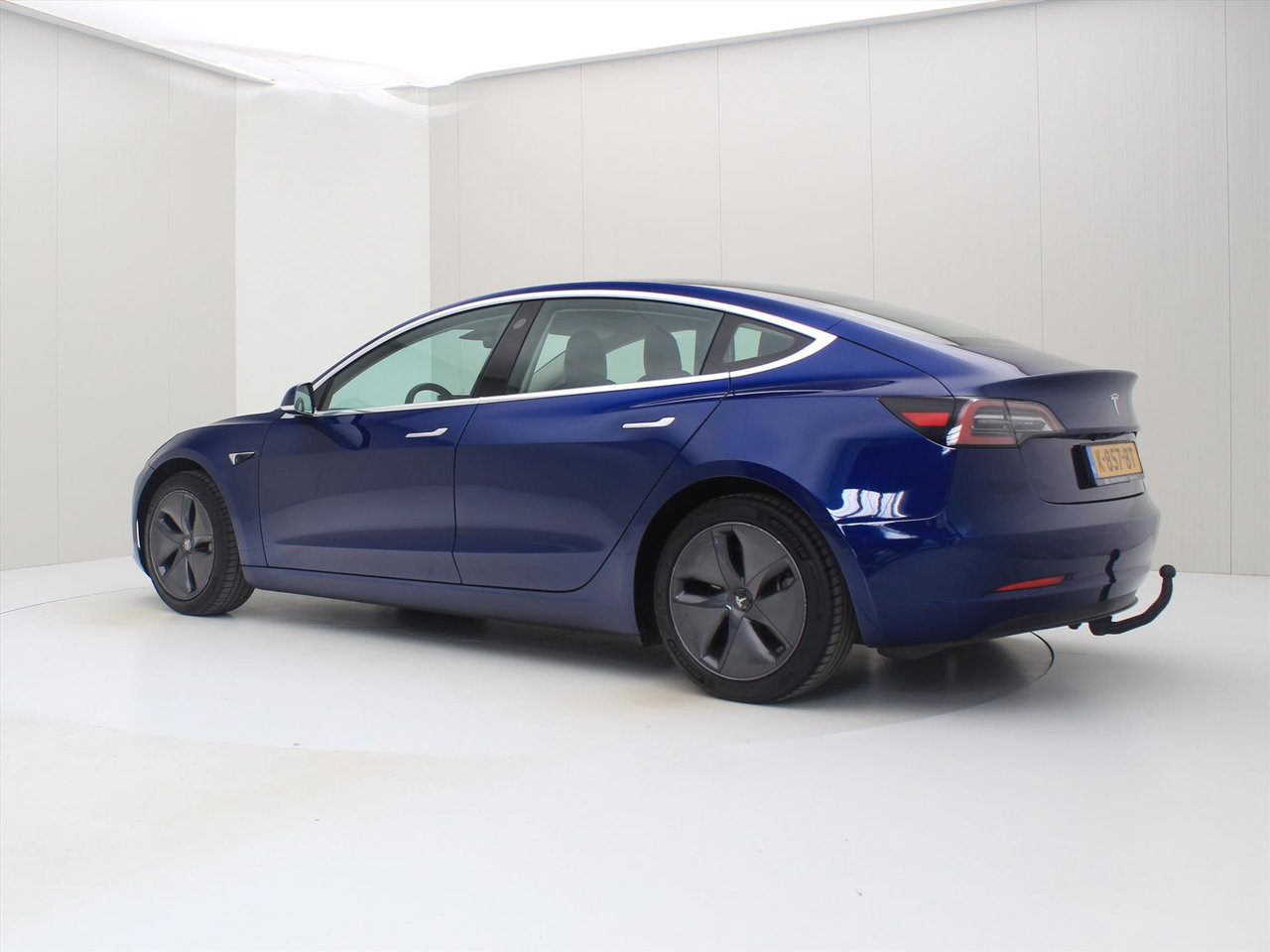 Tesla Model 3 Standard RWD Plus 93% SoH [ TREKHAAK+LFP-ACCU+AUTOPILOT+60 kWh+PREMIUM AUDIO ] 3