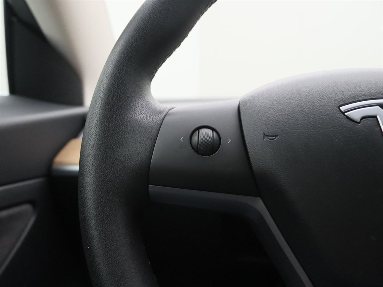 Tesla Model 3 Standard RWD Plus 93% SoH [ TREKHAAK+LFP-ACCU+AUTOPILOT+60 kWh+PREMIUM AUDIO ] 21