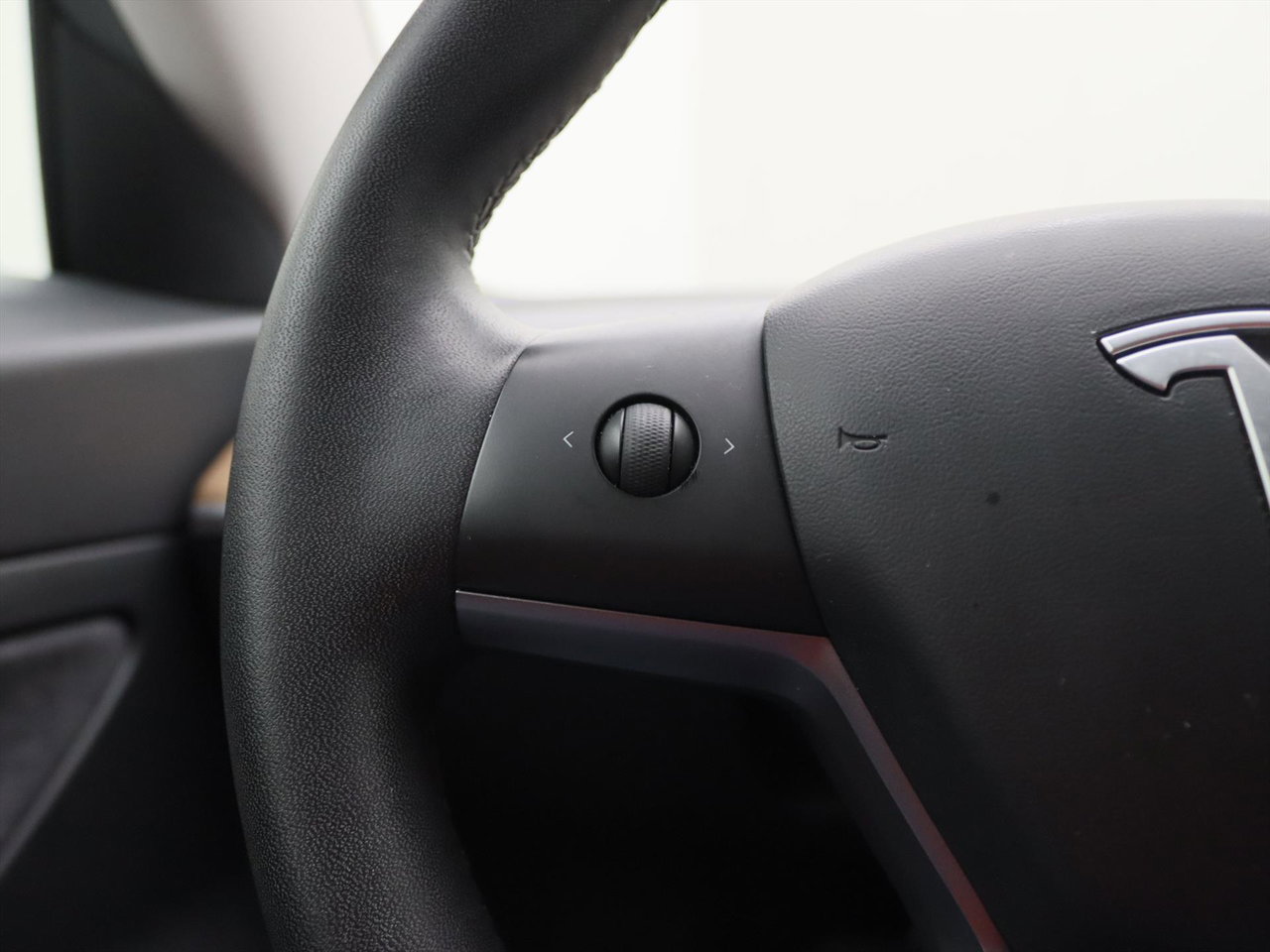 Tesla Model 3 Standard RWD Plus 93% SoH [ LFP-ACCU+AUTOPILOT+60 kWh+PREMIUM AUDIO ] 19