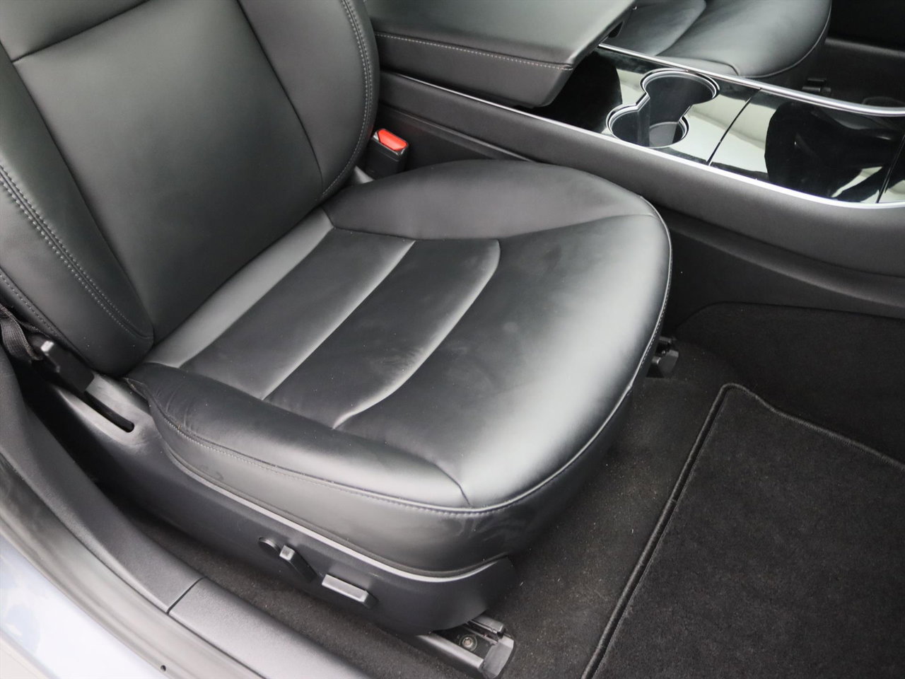 Tesla Model 3 Standard RWD Plus 91% SoH [ LFP-ACCU+AUTOPILOT+60 kWh+PREMIUM AUDIO ] 16