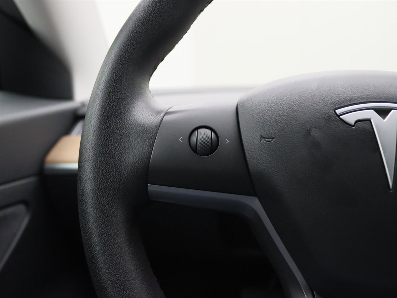 Tesla Model 3 Standard RWD Plus 91% SoH [ LFP-ACCU+AUTOPILOT+60 kWh+PREMIUM AUDIO ] 21