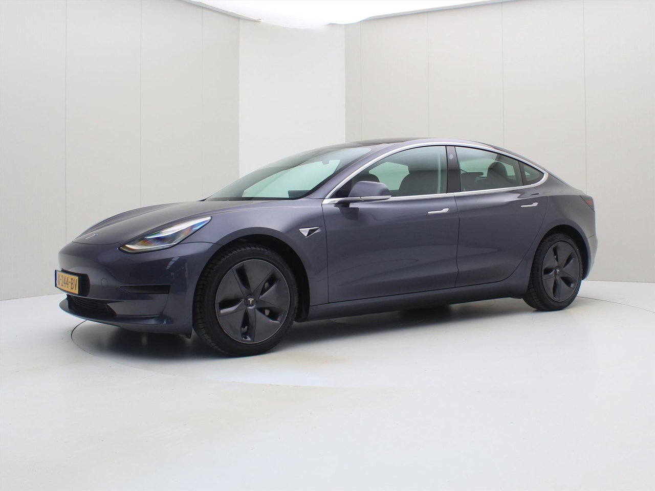 Tesla Model 3 Standard RWD Plus 91% SoH [ LFP-ACCU+AUTOPILOT+60 kWh+PREMIUM AUDIO ] 7
