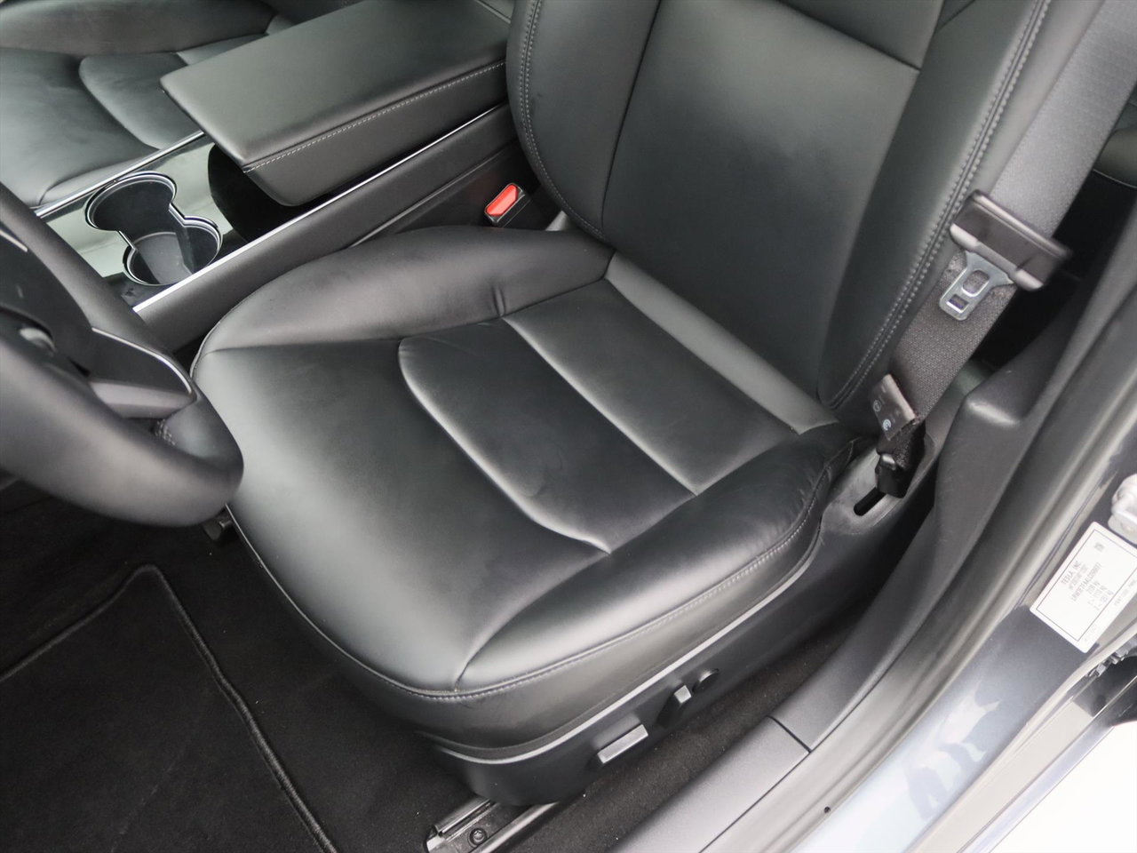 Tesla Model 3 Standard RWD Plus 91% SoH [ LFP-ACCU+AUTOPILOT+60 kWh+PREMIUM AUDIO ] 18