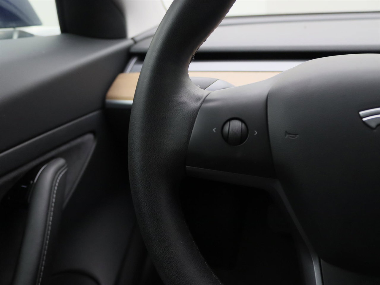 Tesla Model 3 Standard RWD Plus 89% SoH [ LFP-ACCU+AUTOPILOT+60 kWh+PREMIUM AUDIO ] 25